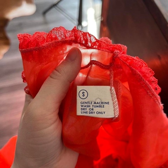 Val Mode Vintage Sheer Ruffle Maxi Dress Size Small Red Nylon - Picture 4 of 7